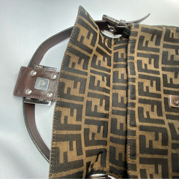 Fendi Brown Designer Shoulder Bag - Picture 8 of 10